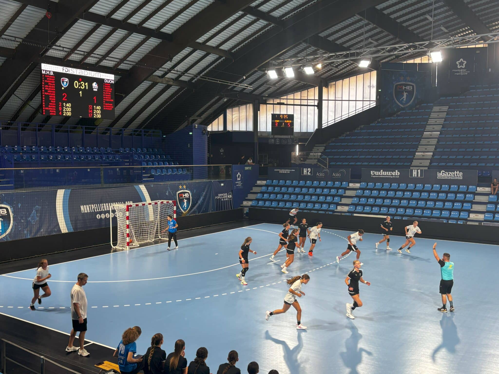 ecran led handball montpellier