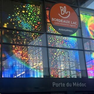 ecran transparent bordeaux